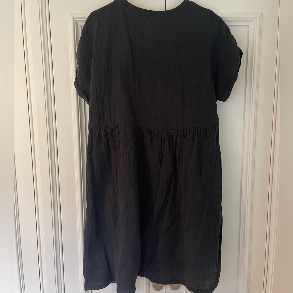 Universal threads black flowy dress